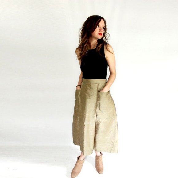 SAMPLE SALE Sage Green pleated skirt with pockets A line skirt